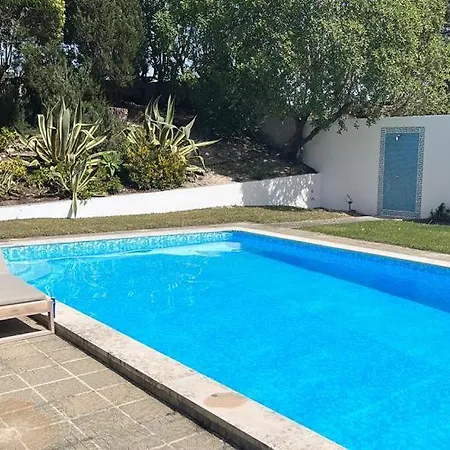 Casa De Nono Vau (Obidos)